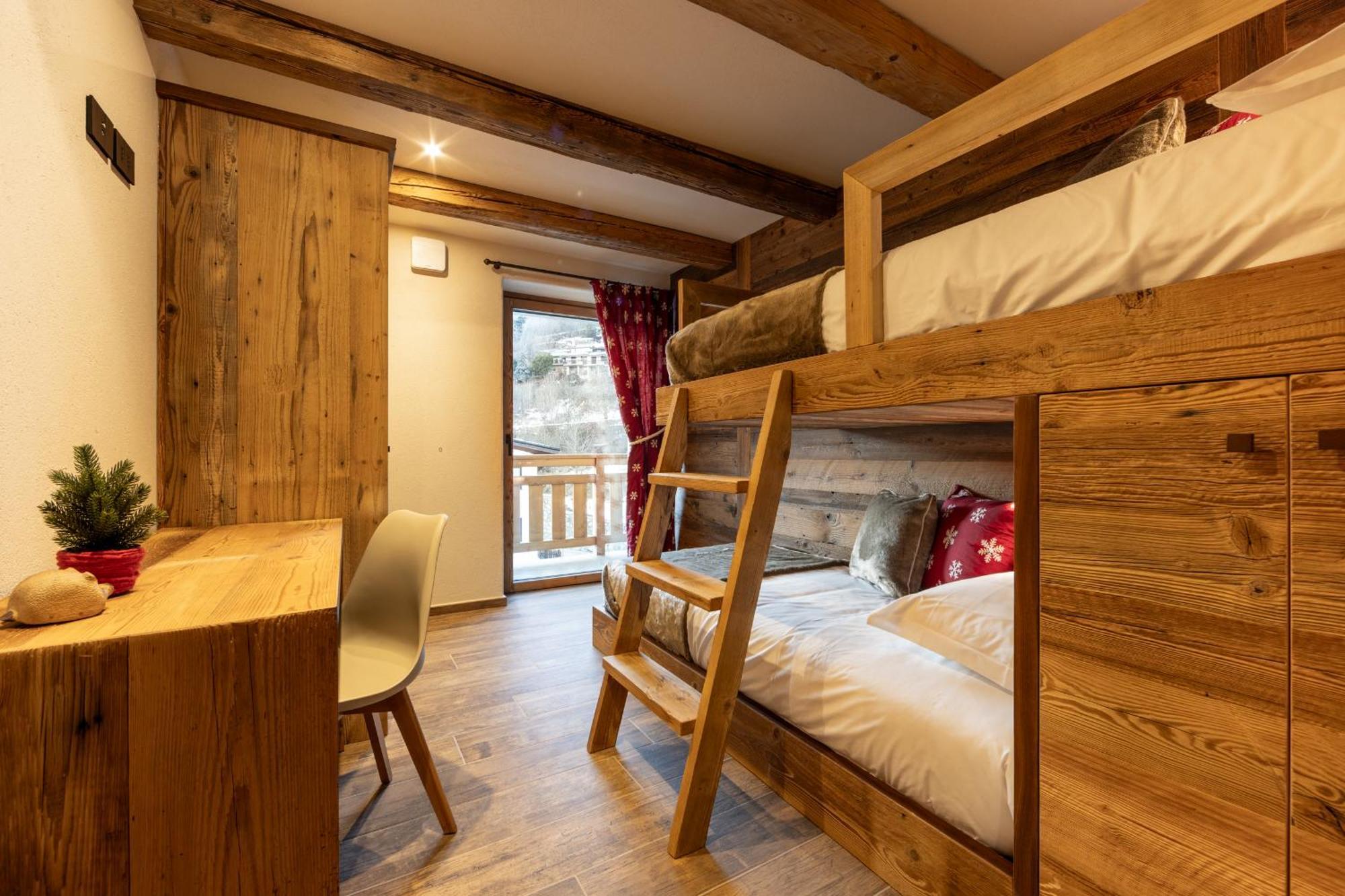 Les Reves Des Montagnards, Appartements De Charme Torgnon Exterior foto