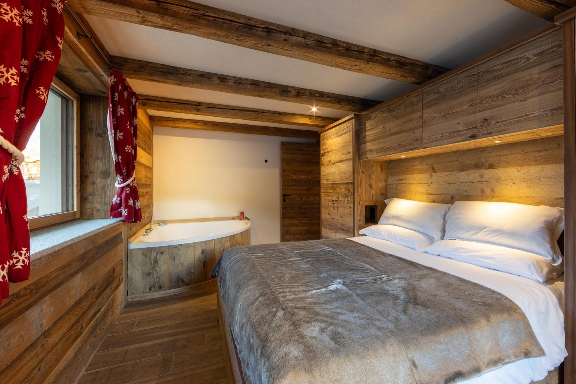 Les Reves Des Montagnards, Appartements De Charme Torgnon Exterior foto